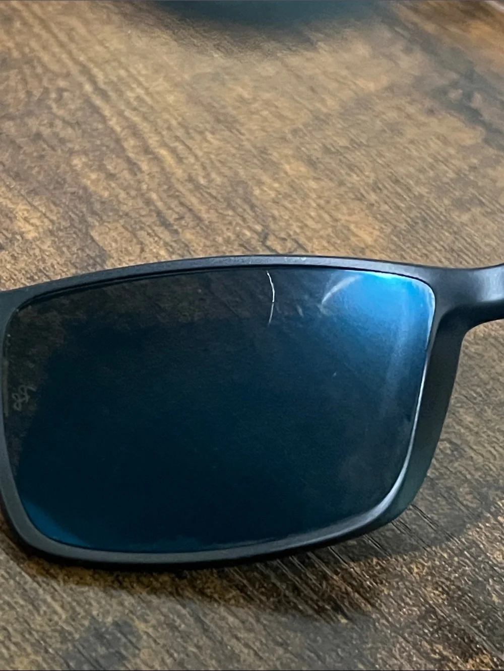 Ray-Ban Black Polarized p3 lens Sunglasses with Black Case